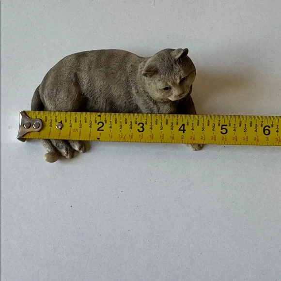 Vintage Cat Figurine and Vintage Crown Staffordshire 
England Cat Plate - Picture 10 of 10